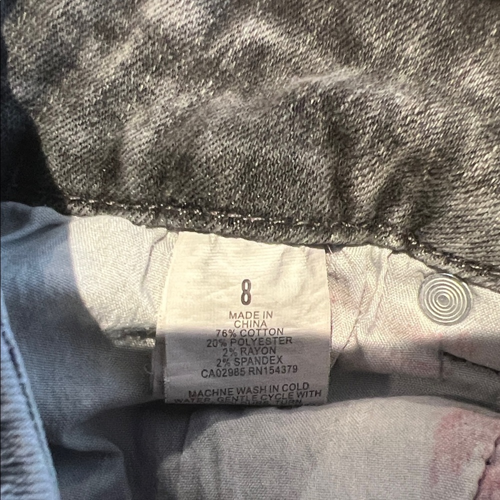 Aeropostale Gray Denim Shorts - Picture 2 of 2
